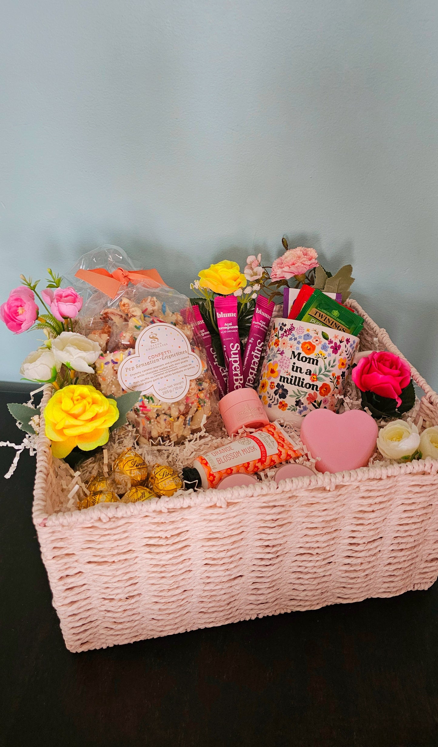 Mom In A Million Gift Basket